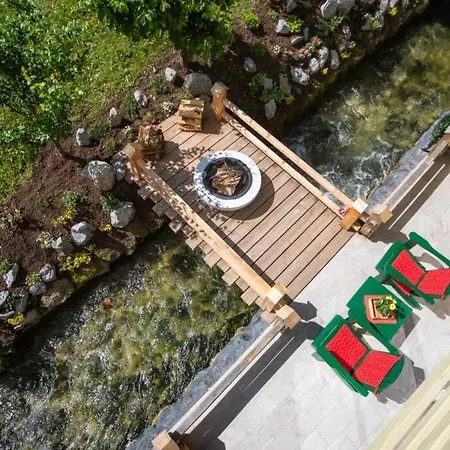 Apartment Gabrijel With Four Seasons Outdoor Kitchen Bled