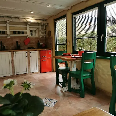 Gabrijel With Four Seasons Outdoor Kitchen Apartment