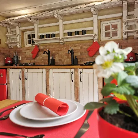 Gabrijel With Four Seasons Outdoor Kitchen * Bled